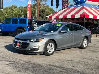 Chevrolet Malibu 2024 LT 4 puertas Sedan con 1LT