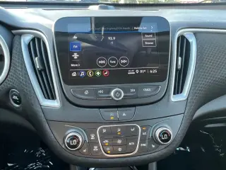 Chevrolet Malibu 2024 LT 4 puertas Sedan con 1LT