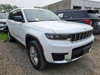 Jeep Grand Cherokee L 2023 4x4 Laredo 4 puertas SUV