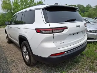 Jeep Grand Cherokee L 2023 4x4 Laredo 4 puertas SUV