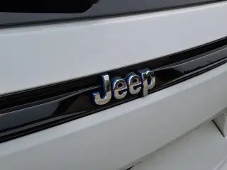 Jeep Grand Cherokee 2023 4x4 30.º Aniversario 4xe 4 puertas SUV