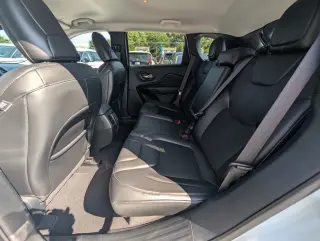 Jeep Cherokee 2020 Latitude Plus 4 puertas SUV
