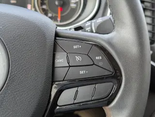 Jeep Cherokee 2020 Latitude Plus 4 puertas SUV