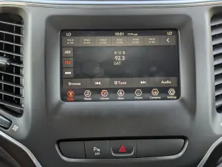 Jeep Cherokee 2020 Latitude Plus 4 puertas SUV