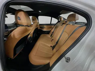 Serie 3 de BMW 2023 AWD 330e xDrive 4 puertas Sedan