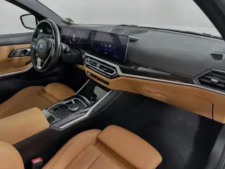 Serie 3 de BMW 2023 AWD 330e xDrive 4 puertas Sedan