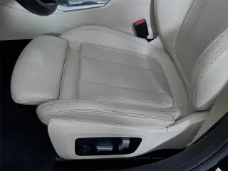 Serie 3 BMW 2022 AWD 330i xDrive 4 puertas Sedan