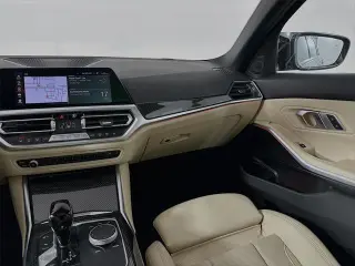 Serie 3 BMW 2022 AWD 330i xDrive 4 puertas Sedan