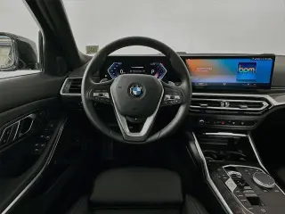 Serie 3 de BMW 2023 AWD 330i xDrive Sedán 4 puertas