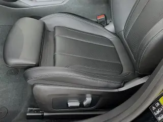 Serie 3 de BMW 2023 AWD 330i xDrive Sedán 4 puertas