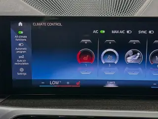 Serie 3 de BMW 2023 AWD 330i xDrive Sedán 4 puertas