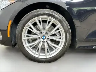 Serie 3 de BMW 2023 AWD 330i xDrive Sedán 4 puertas