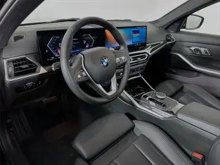 Serie 3 de BMW 2023 AWD 330i xDrive Sedán 4 puertas