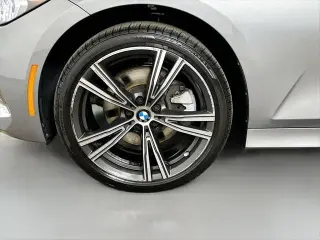 Serie 3 BMW 2023 AWD 330i xDrive 4 puertas Sedan