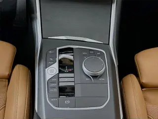 BMW Serie 3 2024 AWD 330i xDrive 4 puertas Sedan