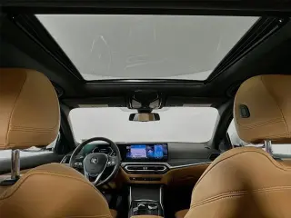 BMW Serie 3 2024 AWD 330i xDrive 4 puertas Sedan