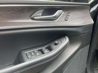 Jeep Grand Cherokee 2023 4x4 Limited 4 puertas SUV