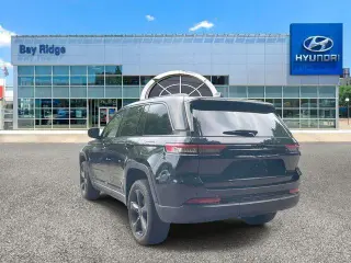 Jeep Grand Cherokee 2023 4x4 Limited 4 puertas SUV