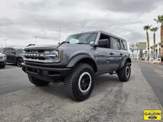 Ford Bronco 2023 4x4 Outer Banks Advanced 4 puertas SUV