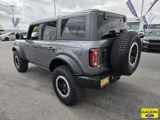 Ford Bronco 2023 4x4 Outer Banks Advanced 4 puertas SUV