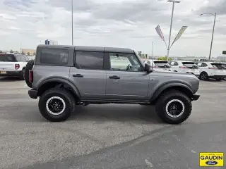 Ford Bronco 2023 4x4 Outer Banks Advanced 4 puertas SUV