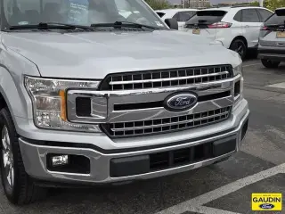 Ford F-150 2019 4x2 XLT 4 puertas SuperCrew 5.5 pies. SB