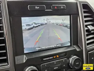 Ford F-150 2019 4x2 XLT 4 puertas SuperCrew 5.5 pies. SB