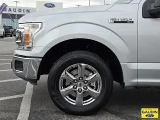 Ford F-150 2019 4x2 XLT 4 puertas SuperCrew 5.5 pies. SB