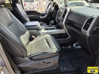 Ford F-150 2019 4x4 Lariat 4 puertas SuperCrew 5.5 pies. SB