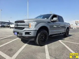 Ford F-150 2019 4x4 Lariat 4 puertas SuperCrew 5.5 pies. SB