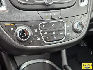 Chevrolet Malibu 2024 LT 4 puertas Sedán con 2LT