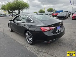 Chevrolet Malibu 2024 LT 4 puertas Sedán con 2LT