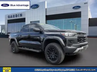 Chevrolet Colorado 2023 4x4 Trail Boss 4 puertas Cabina Crew 5 pies. SB