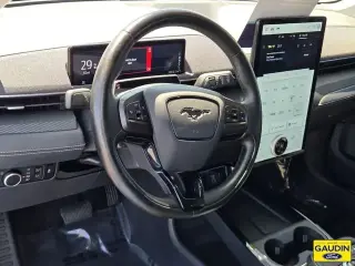 Ford Mustang Mach-E 2023 Premium 4 puertas SUV