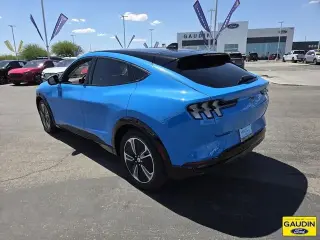 Ford Mustang Mach-E 2023 Premium 4 puertas SUV