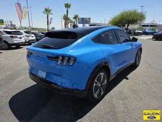 Ford Mustang Mach-E 2023 Premium 4 puertas SUV