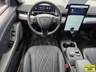 Ford Mustang Mach-E 2023 Select 4 puertas SUV