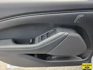 Ford Mustang Mach-E 2023 Select 4 puertas SUV