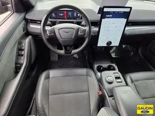 Ford Mustang Mach-E 2024 AWD GT 4 puertas SUV