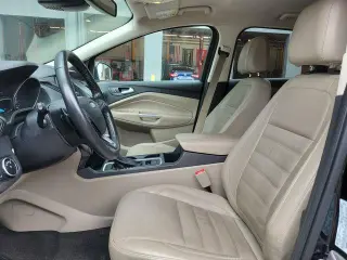 Ford Escape 2017 AWD Titanium 4 puertas SUV