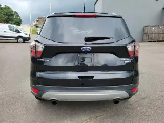 Ford Escape 2017 AWD Titanium 4 puertas SUV