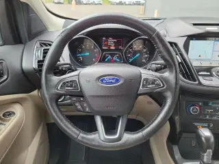Ford Escape 2017 AWD Titanium 4 puertas SUV