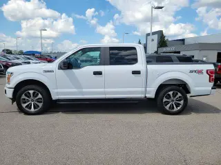 Ford F-150 2019 4x4 XL 4 puertas SuperCrew 5.5 pies. Caja corta