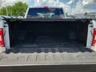Ford F-150 2019 4x4 XL 4 puertas SuperCrew 5.5 pies. Caja corta