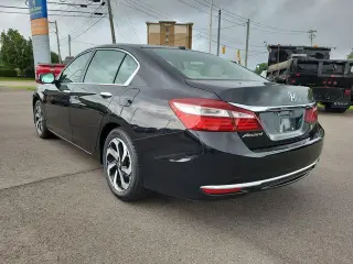 Honda Accord 2016 EX 4 puertas Sedán CVT