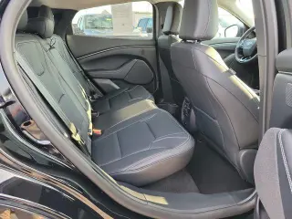 Ford Mustang Mach-E 2025 AWD Premium 4 puertas SUV