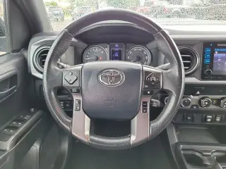 Toyota Tacoma 2019 4x4 TRD Sport 4 puertas Doble Cabina 5.0 ft SB 6A