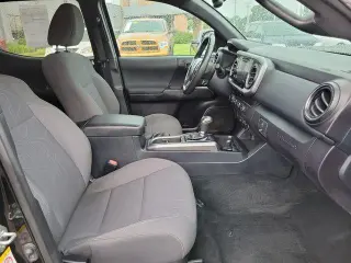 Toyota Tacoma 2019 4x4 TRD Sport 4 puertas Doble Cabina 5.0 ft SB 6A