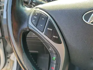 Hyundai ELANTRA 2014 Limited 4 puertas Sedan