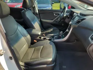 Hyundai ELANTRA 2014 Limited 4 puertas Sedan